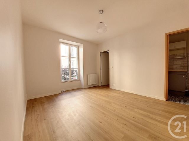 Appartement F3 à louer - 2 pièces - 35.52 m2 - PARIS - 75014 - ILE-DE-FRANCE - Century 21 Farré Pernety