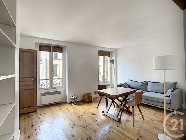 Appartement F2 à louer - 2 pièces - 41.83 m2 - PARIS - 75014 - ILE-DE-FRANCE - Century 21 Farré Pernety