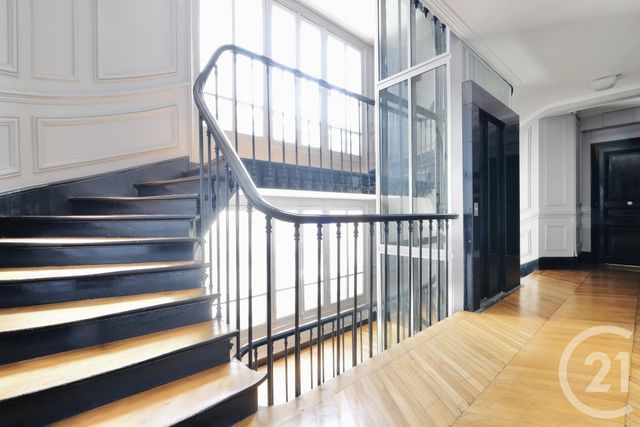 Afficher la photo en grand Appartement T3 à vendre - 3 pièces - 68.63 m2 - PARIS - 75014 - ILE-DE-FRANCE - Century 21 Farré Pernety