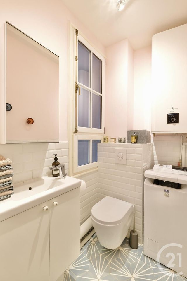 Afficher la photo en grand Appartement T3 à vendre - 3 pièces - 68.63 m2 - PARIS - 75014 - ILE-DE-FRANCE - Century 21 Farré Pernety