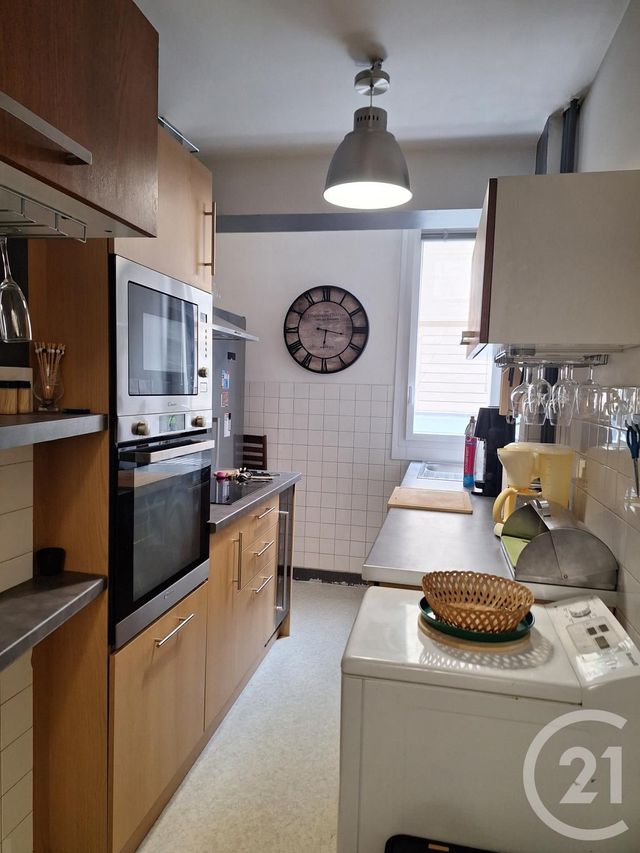 Appartement à louer - 2 pièces - 43.6 m2 - PARIS - 75015 - ILE-DE-FRANCE - Century 21 Farré Pernety
