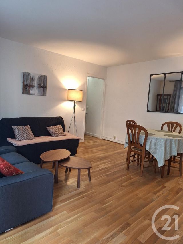 Appartement à louer - 2 pièces - 43.6 m2 - PARIS - 75015 - ILE-DE-FRANCE - Century 21 Farré Pernety