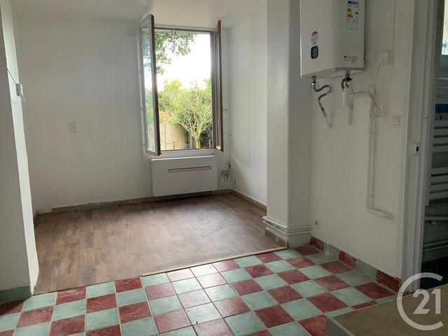 Appartement F1 à louer ATHIS MONS