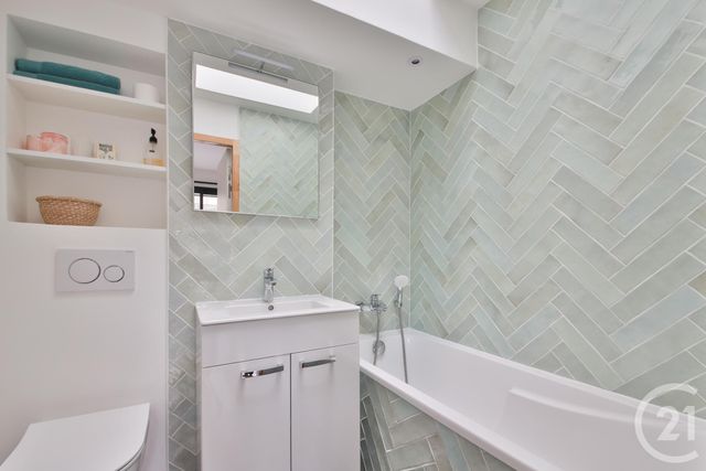 Afficher la photo en grand maison à vendre - 4 pièces - 76.0 m2 - PARIS - 75014 - ILE-DE-FRANCE - Century 21 Farré Pernety