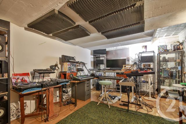 Appartement T4 à vendre - 4 pièces - 71.6 m2 - PARIS - 75014 - ILE-DE-FRANCE - Century 21 Farré Pernety