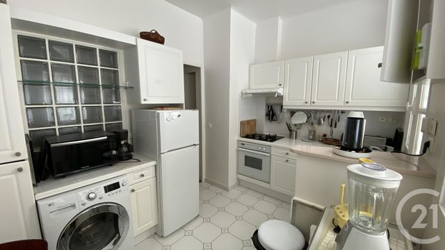 Appartement F3 à louer - 3 pièces - 72.6 m2 - PARIS - 75015 - ILE-DE-FRANCE - Century 21 Farré Pernety