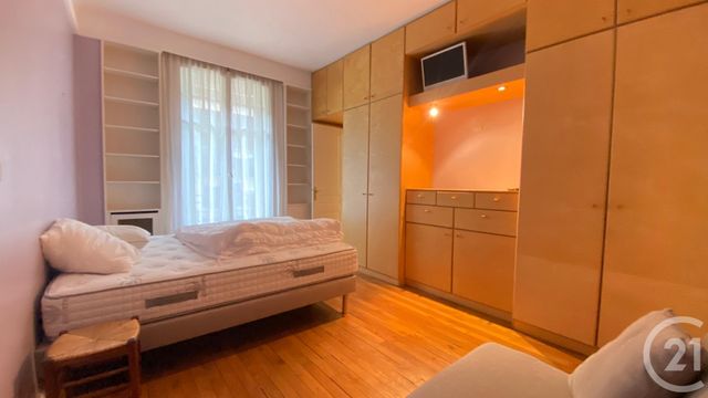 Appartement F3 à louer - 3 pièces - 72.6 m2 - PARIS - 75015 - ILE-DE-FRANCE - Century 21 Farré Pernety