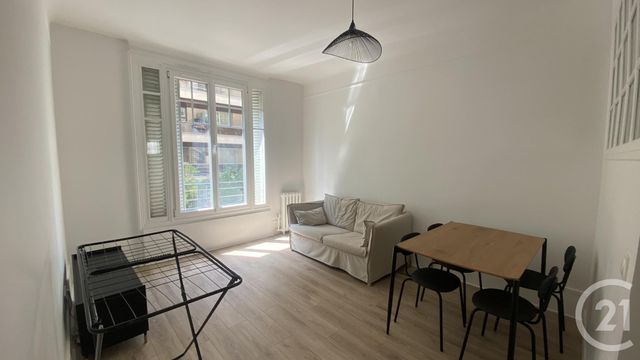 Appartement F1 à louer PARIS
