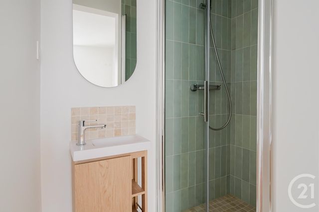 Appartement à vendre - 4 pièces - 63.6 m2 - PARIS - 75014 - ILE-DE-FRANCE - Century 21 Farré Pernety