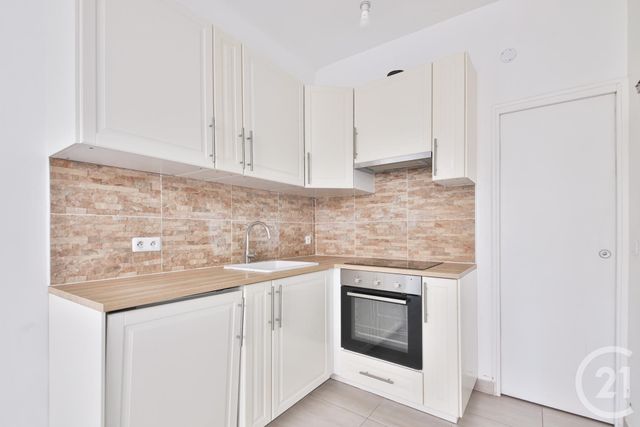 Appartement T1 à vendre - 1 pièce - 18.8 m2 - PARIS - 75014 - ILE-DE-FRANCE - Century 21 Farré Pernety