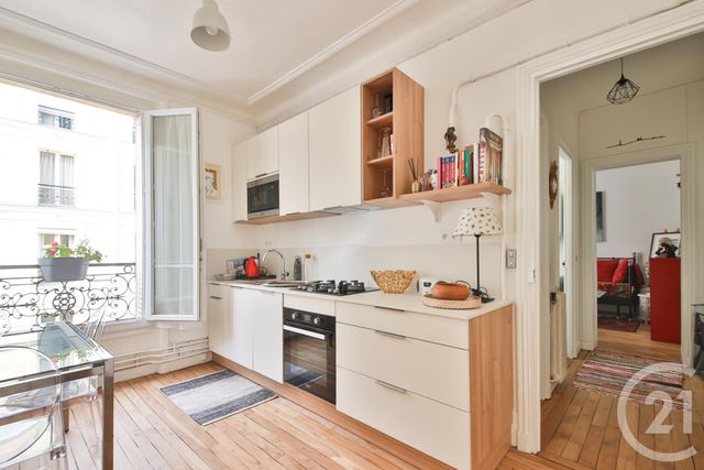 Appartement F2 à vendre - 2 pièces - 47.72 m2 - PARIS - 75014 - ILE-DE-FRANCE - Century 21 Farré Pernety
