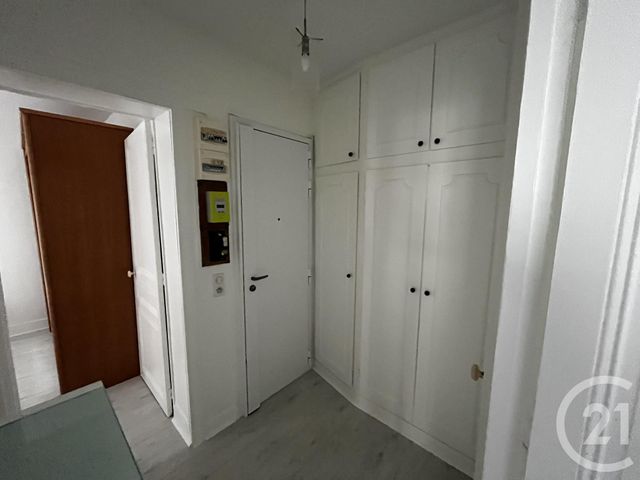 Appartement F2 à louer - 2 pièces - 36.13 m2 - PARIS - 75014 - ILE-DE-FRANCE - Century 21 Farré Pernety