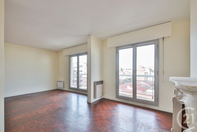 Appartement F5 à vendre - 5 pièces - 91.0 m2 - CLAMART - 92 - ILE-DE-FRANCE - Century 21 Farré Pernety