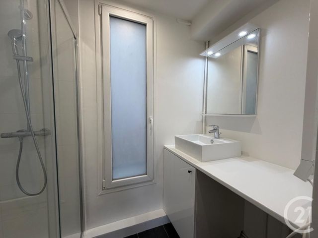 Appartement à vendre - 2 pièces - 37.07 m2 - PARIS - 75014 - ILE-DE-FRANCE - Century 21 Farré Pernety