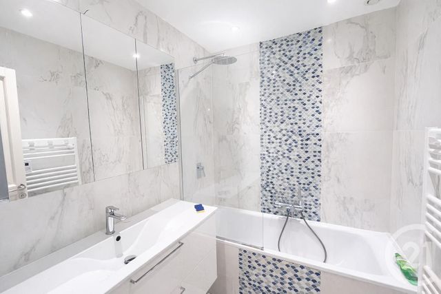 Appartement F3 à louer - 3 pièces - 73.0 m2 - PARIS - 75015 - ILE-DE-FRANCE - Century 21 Farré Pernety