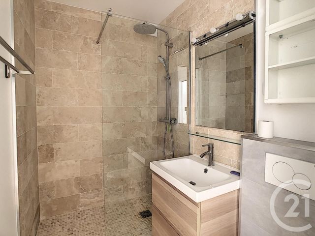 Appartement F1 à louer - 1 pièce - 25.4 m2 - PARIS - 75015 - ILE-DE-FRANCE - Century 21 Farré Pernety