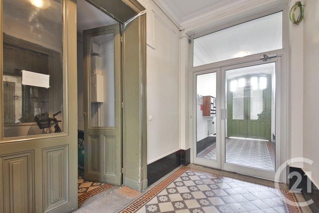 Appartement F3 à vendre - 3 pièces - 54.66 m2 - PARIS - 75017 - ILE-DE-FRANCE - Century 21 Farré Pernety