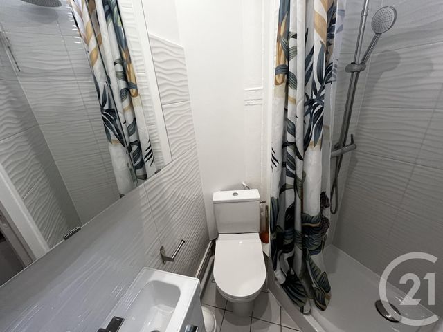 Appartement F2 à louer - 2 pièces - 25.68 m2 - PARIS - 75015 - ILE-DE-FRANCE - Century 21 Farré Pernety