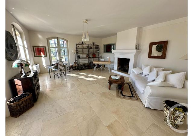 Appartement à vendre - 10 pièces - 600.0 m2 - LES BAUX DE PROVENCE - 13 - PROVENCE-ALPES-COTE-D-AZUR - Century 21 Farré Pernety