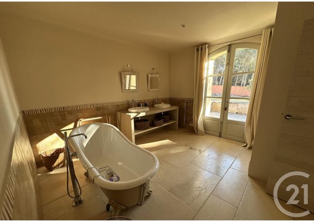 Appartement à vendre - 10 pièces - 600.0 m2 - LES BAUX DE PROVENCE - 13 - PROVENCE-ALPES-COTE-D-AZUR - Century 21 Farré Pernety