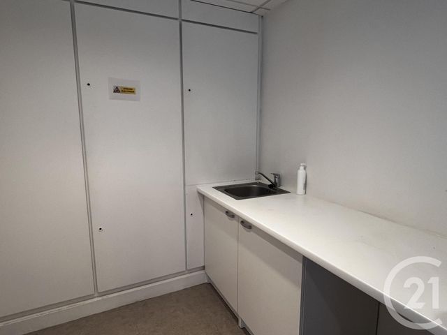 commerce à louer - 136.0 m2 - MALAKOFF - 92 - ILE-DE-FRANCE - Century 21 Farré Pernety