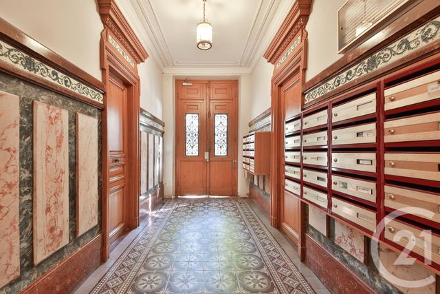 Appartement F2 à vendre - 2 pièces - 33.13 m2 - PARIS - 75012 - ILE-DE-FRANCE - Century 21 Farré Pernety