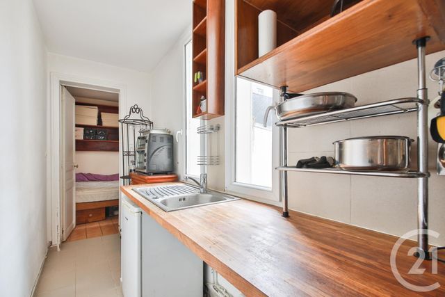 Appartement à vendre - 3 pièces - 32.55 m2 - PARIS - 75014 - ILE-DE-FRANCE - Century 21 Farré Pernety