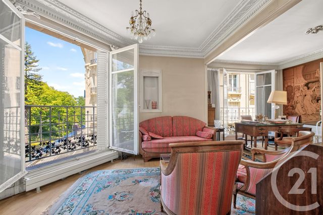Appartement à vendre - 3 pièces - 68.04 m2 - PARIS - 75014 - ILE-DE-FRANCE - Century 21 Farré Pernety