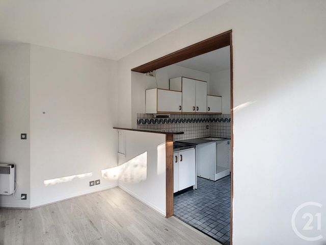 Appartement F1 à louer - 1 pièce - 30.9 m2 - PARIS - 75014 - ILE-DE-FRANCE - Century 21 Farré Pernety