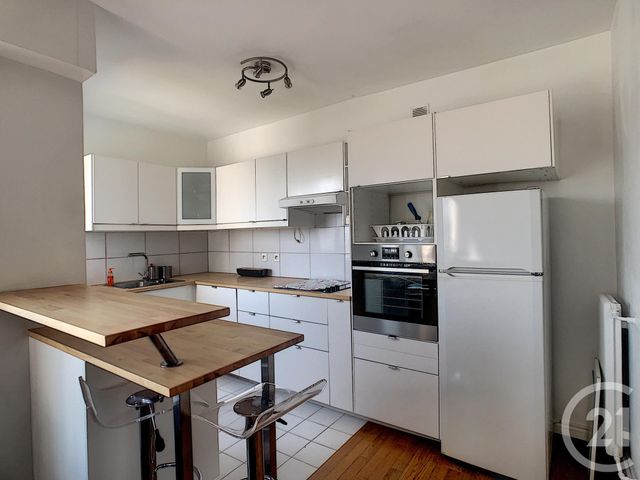 Appartement F2 à louer - 2 pièces - 46.87 m2 - PARIS - 75015 - ILE-DE-FRANCE - Century 21 Farré Pernety