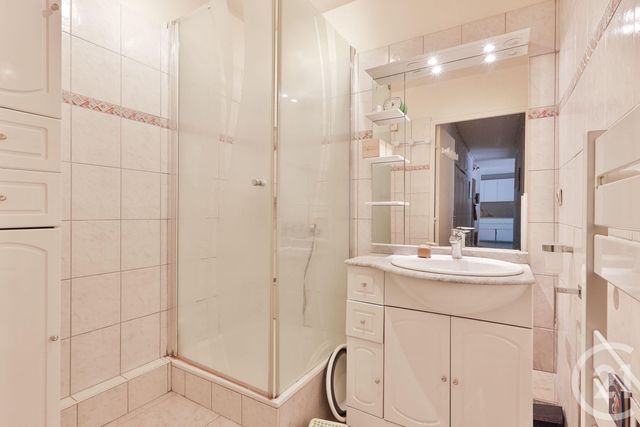Appartement F3 à vendre - 3 pièces - 64.71 m2 - PARIS - 75014 - ILE-DE-FRANCE - Century 21 Farré Pernety