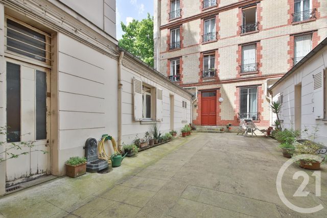 Afficher la photo en grand Appartement Duplex à vendre - 3 pièces - 70.03 m2 - PARIS - 75014 - ILE-DE-FRANCE - Century 21 Farré Pernety