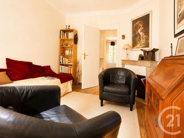 Appartement F2 à vendre - 2 pièces - 32.73 m2 - PARIS - 75014 - ILE-DE-FRANCE - Century 21 Farré Pernety