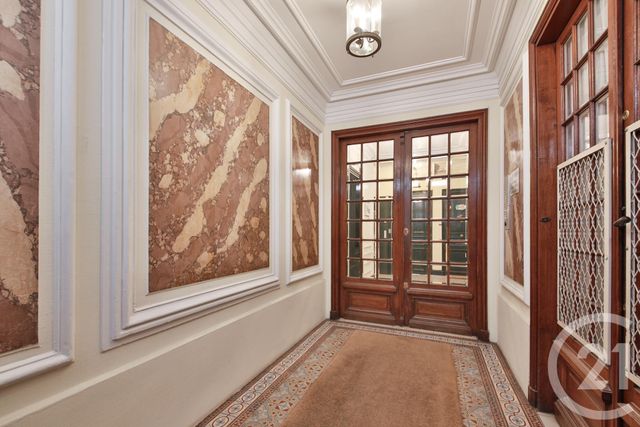 Appartement F2 à vendre - 2 pièces - 42.98 m2 - PARIS - 75014 - ILE-DE-FRANCE - Century 21 Farré Pernety