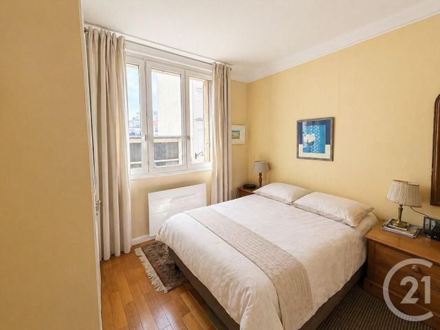 Appartement F4 à vendre - 4 pièces - 72.49 m2 - PARIS - 75014 - ILE-DE-FRANCE - Century 21 Farré Pernety