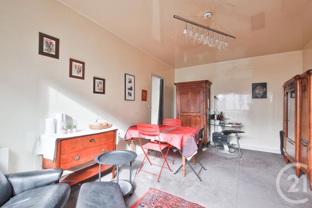 Appartement F2 à vendre - 2 pièces - 40.2 m2 - PARIS - 75015 - ILE-DE-FRANCE - Century 21 Farré Pernety