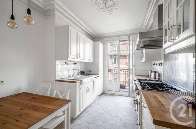 Appartement F4 à vendre - 4 pièces - 88.91 m2 - PARIS - 75014 - ILE-DE-FRANCE - Century 21 Farré Pernety