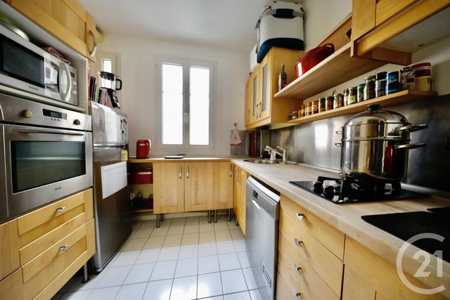 Afficher la photo en grand Appartement F3 à vendre - 3 pièces - 62.74 m2 - PARIS - 75014 - ILE-DE-FRANCE - Century 21 Farré Pernety